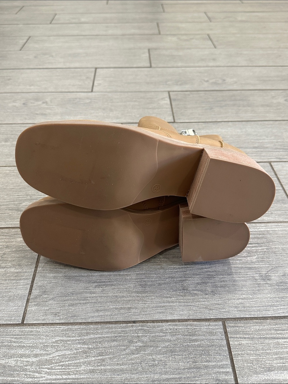 Blondo Carmine Waterproof Leather Booties‎ NWT! - Picture 13 of 13